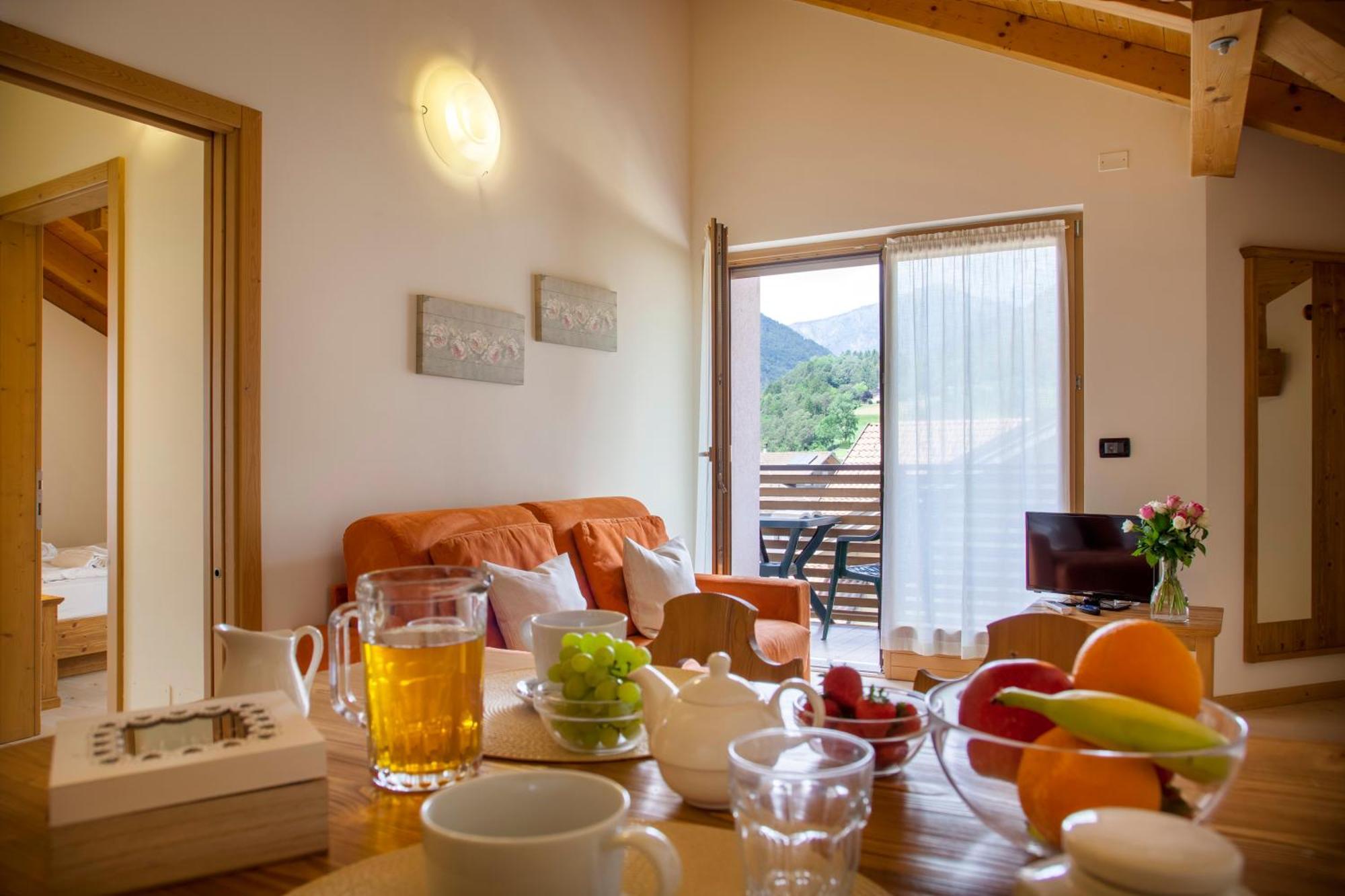 Residenza Casale Aparthotel Ponte delle Arche Kültér fotó