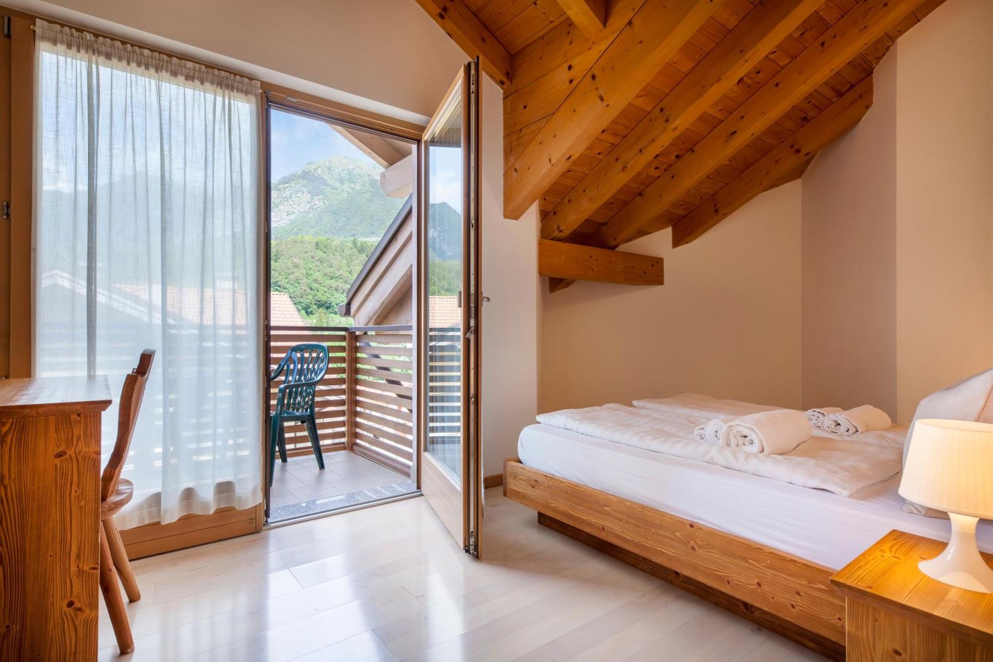 Residenza Casale Aparthotel Ponte delle Arche Kültér fotó