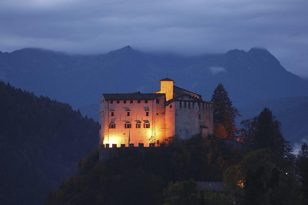 Residenza Casale Aparthotel Ponte delle Arche Kültér fotó