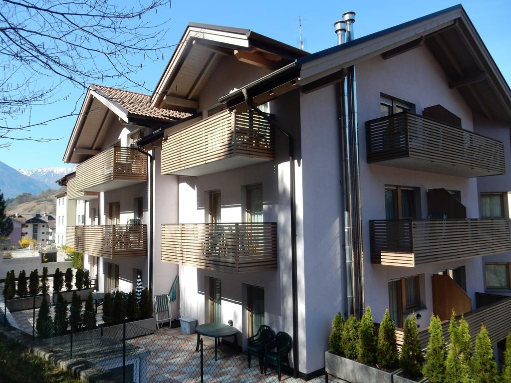 Residenza Casale Aparthotel Ponte delle Arche Kültér fotó