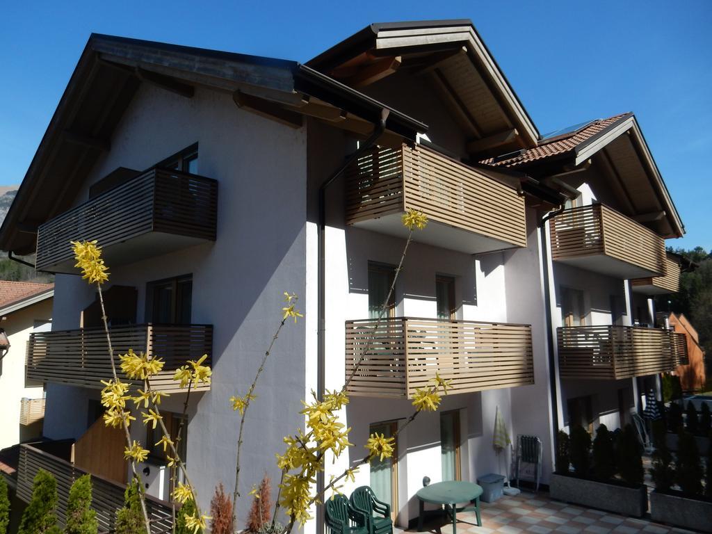 Residenza Casale Aparthotel Ponte delle Arche Kültér fotó
