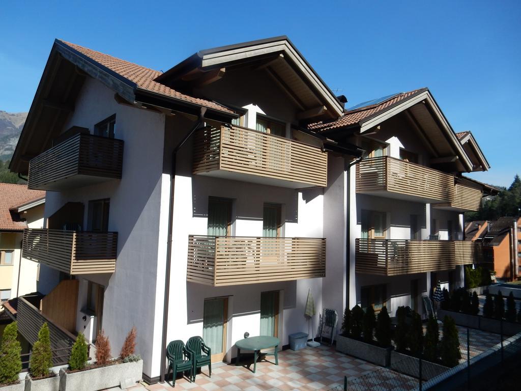 Residenza Casale Aparthotel Ponte delle Arche Kültér fotó